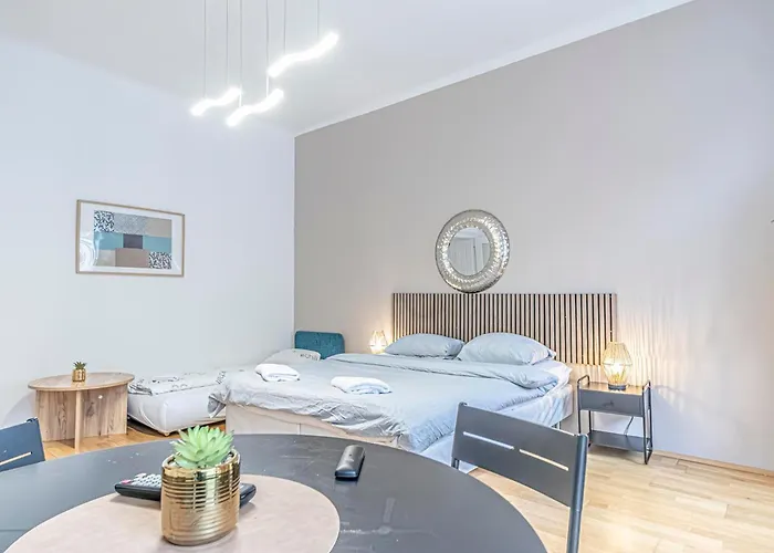 Apartamento Comfortable 2br Next To Vibrant Center Viena