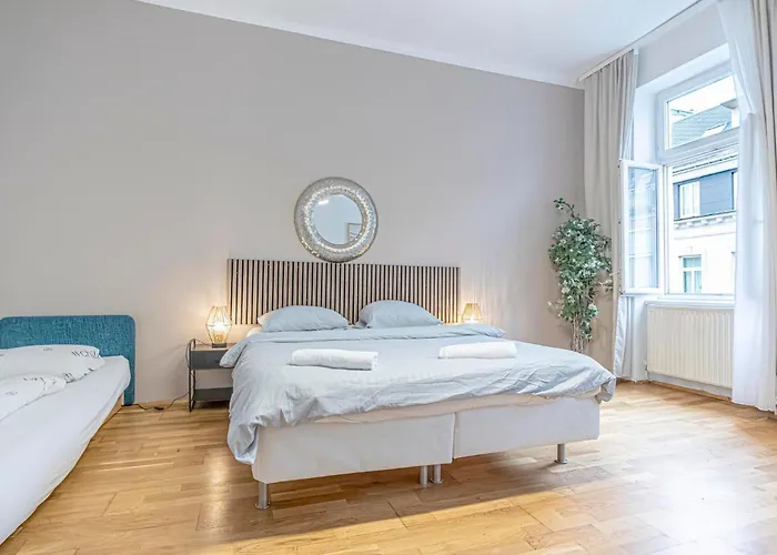 Apartamento Comfortable 2br Next To Vibrant Center Viena