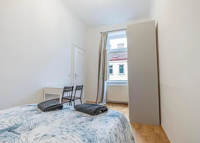 Apartamento Comfortable 2br Next To Vibrant Center Viena