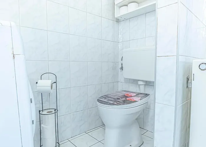 Comfortable 2br Next To Vibrant Center Apartamento *