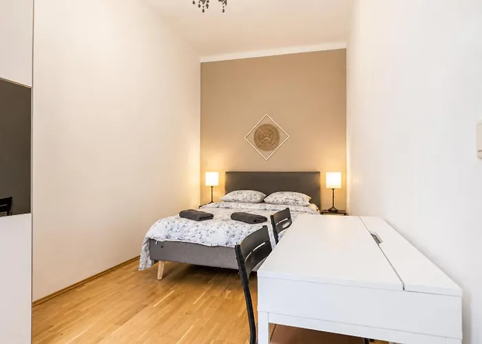 Comfortable 2br Next To Vibrant Center Apartamento Viena