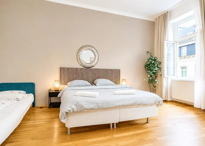 Comfortable 2br Next To Vibrant Center Viena