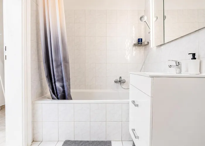 Apartamento Comfortable 2br Next To Vibrant Center