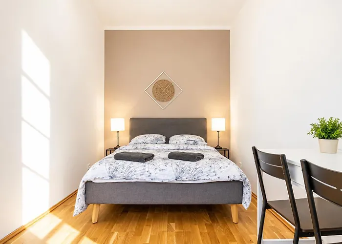 Apartamento Comfortable 2br Next To Vibrant Center Viena